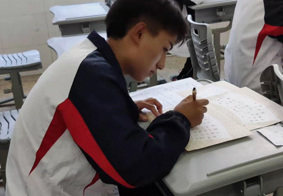 \"微信图片_20191015082451\"