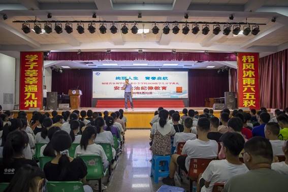 \"说明:
