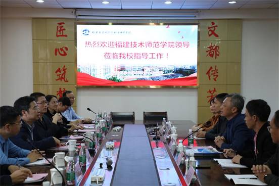 \"微信图片_20211111154057\"
