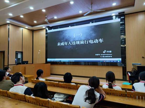 \"微信图片_20250920102334_181_316\"