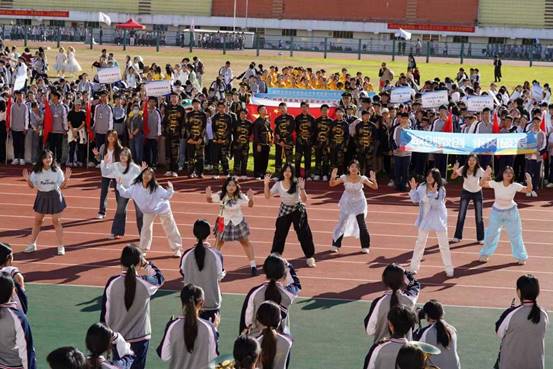 \"微信图片_20251106093730_31_4\"